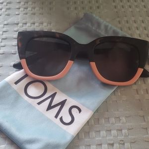 TOMS authentication sunglasses